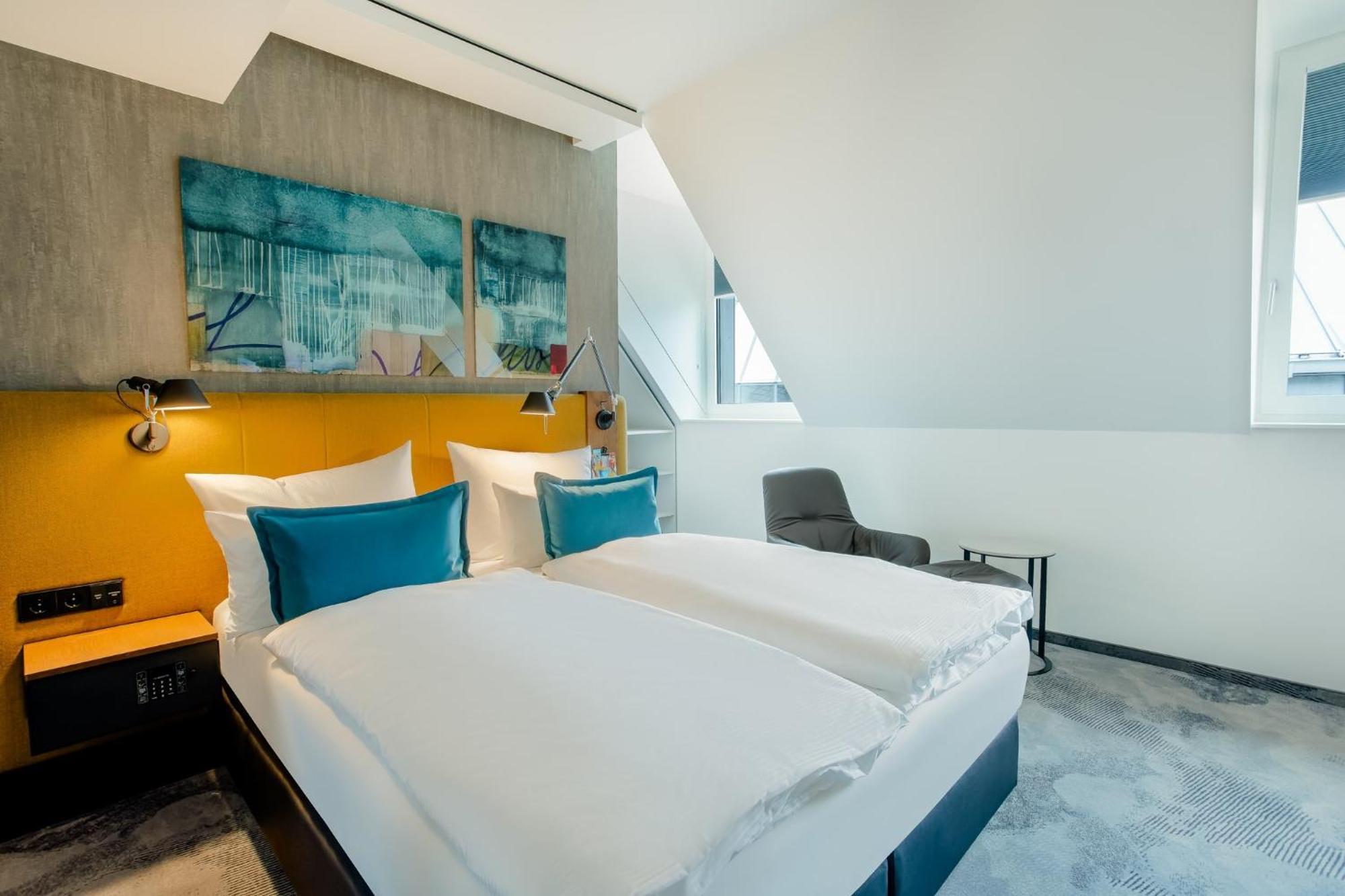 One Hotel 3*